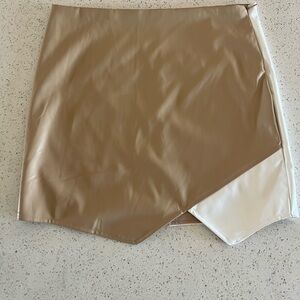 Stylish Tan and White Women's “pleather” Mini Skirt